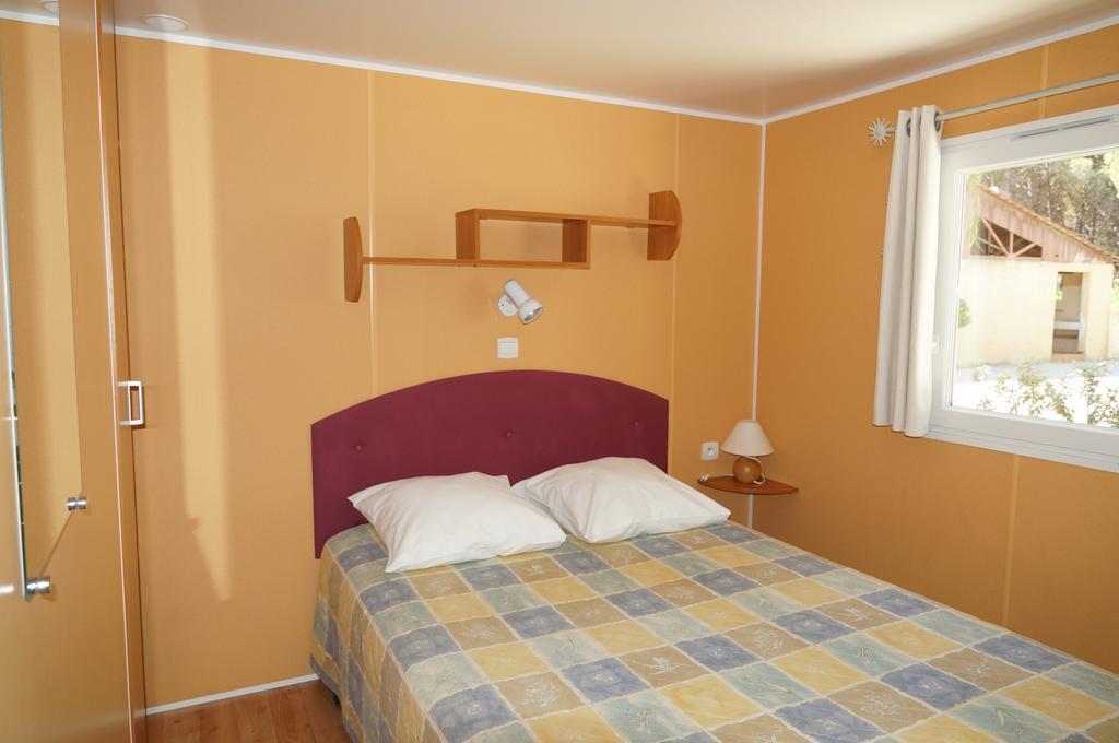 Camping Les Castors 卡尔维 外观 照片